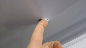 Перекрой натяжного потолка: убираем повреждения и восстанавливаем вид!