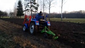 Вспашка целины двух корпусным плугом 225