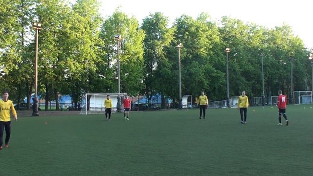 32 тур, Тесла - Золотая бутса-Д, первый тайм смотреть онлайн