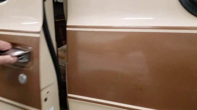 Preview, 1984 Dodge B350 Travel Wagon Class B Camper Van. смотреть онлайн