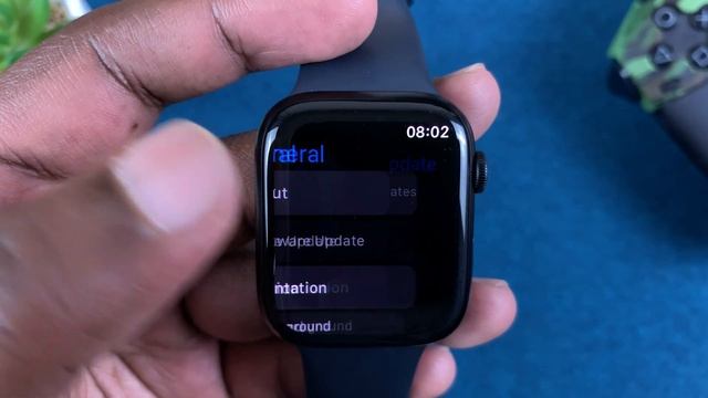 How To Disable Automatic Updates On Apple Watch Series 7 смотреть онлайн