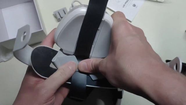 Unboxing Overview Impressions & Strap Type Use Of VR Power 2 For Oculus Quest 2 From Rebuff Reality смотреть онлайн