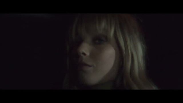 ELIE SAAB GIRL OF NOW смотреть онлайн