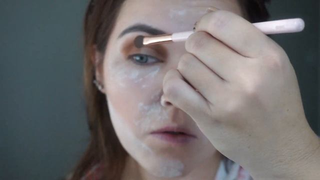 2020 Makeup! First Look of the New Year смотреть онлайн