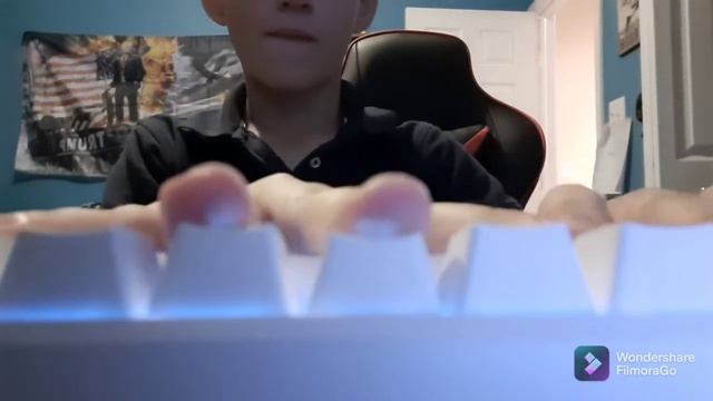 Keyboard Typing ASMR! (With Talking) смотреть онлайн