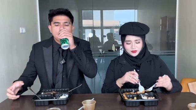 MUKBANG STEAK WITH SYAHMIE MY CRUSH!! смотреть онлайн