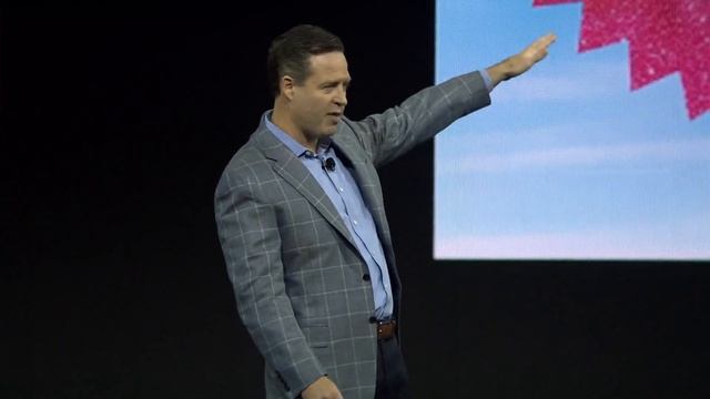 Matt Collins, Chief Commercial Operations Officer, Recognizes Calix Customers and Partners смотреть онлайн