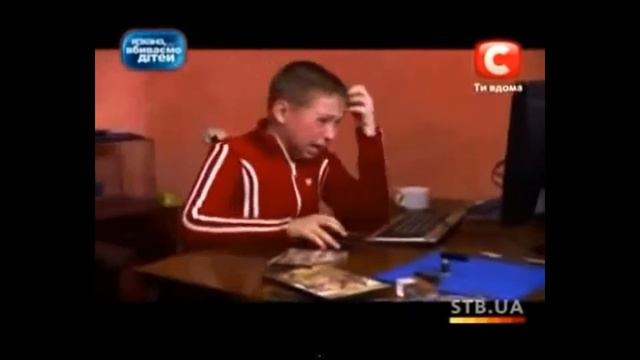 Сашко устанавливает все игры смотреть онлайн