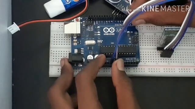 Bluetooth controlled single led with Ardunio UNO and bluetooth module смотреть онлайн