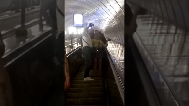 Питер. Метро. смотреть онлайн