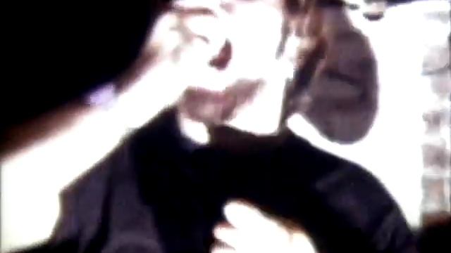 Training For Utopia - Two Hands смотреть онлайн