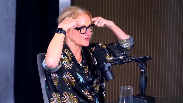 Мел Роббинс: Этот Один Трюк Откроет Вам Путь К Счастливой Жизни на русском