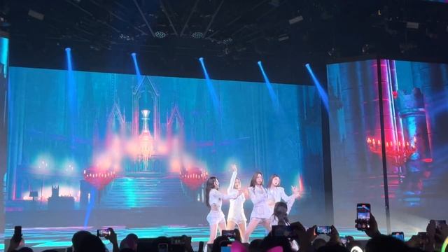 221103 ITZY - "Mafia in the Morning" Live @ Smart Financial Centre at Sugar Land, Houston 4K Fancam смотреть онлайн