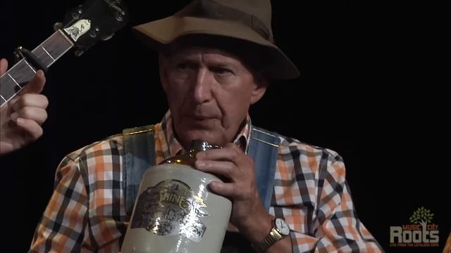 Tennessee Mafia Jug Band "Bald Knob Arkansas" смотреть онлайн