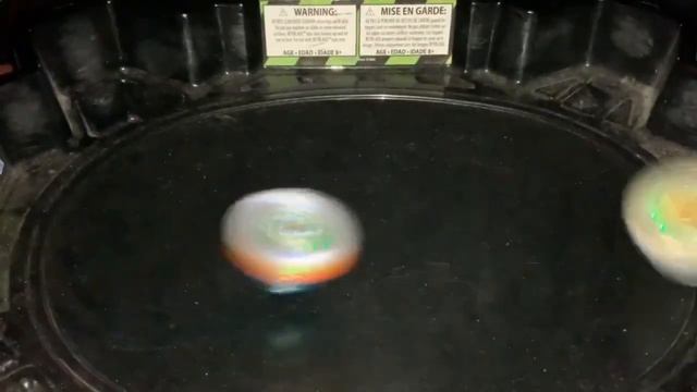 BEYBLADE BURST EPIC BATTLE IMPERIAL DRAGON VS REGALIA GENESIS HYBRID смотреть онлайн