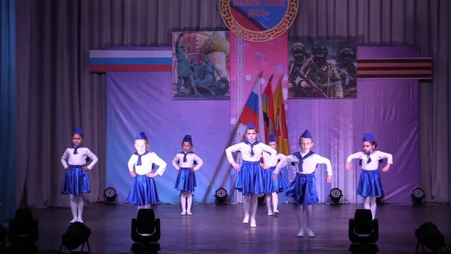 "Прадедушка" - Хореографический коллектив "Серпантин" смотреть онлайн