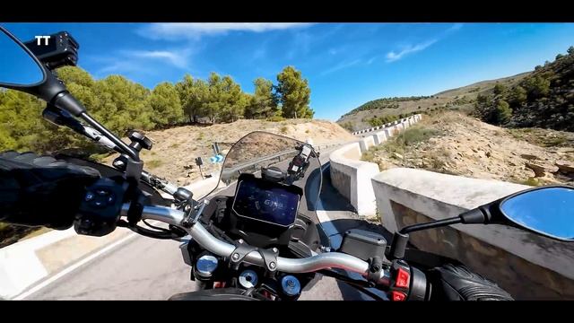 Moto Guzzi V85 TT, TT Travel Et Strada - Essai (2024)