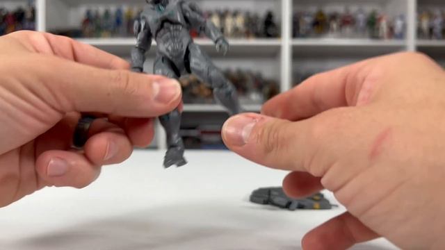 World of Halo Series 5 Spartan Locke Unboxing and Review from Jazwares. смотреть онлайн