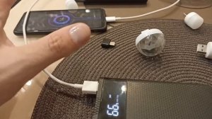 Почему повербанк отключается и перестаёт заряжать смартфон