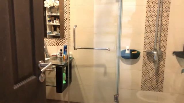 Royal Kata condominium for urgent sale near Kata Beach Phuket смотреть онлайн