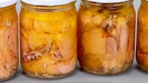 Мы без неё и месяца прожить не можем! САМАЯ НЕОБХОДИМАЯ заготовка на моей кухне! КУРИНАЯ ТУШЁНКА