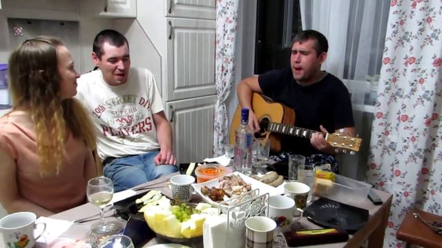 Концерт на кухне. 09.09.2016. Часть 5 "На проспекте Октября..." ( гр. "Ушёл из дома", Г Чичко) смотреть онлайн