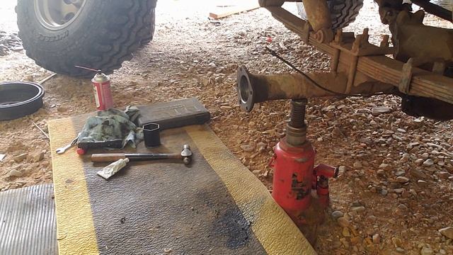 jeep amc 20 axle bearing and seal part 2 смотреть онлайн