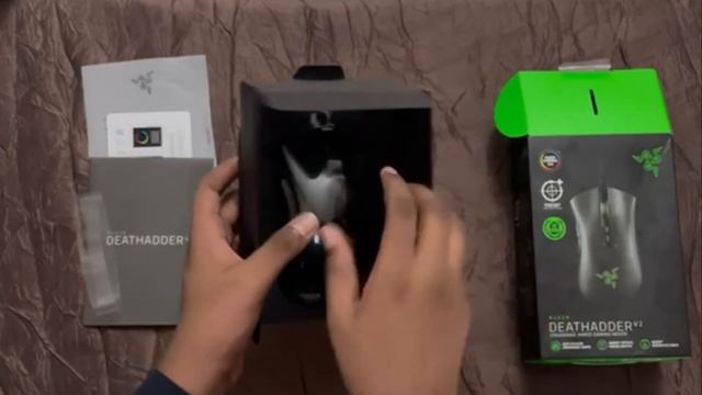 UNBOXING RAZER DEATHADDER V2