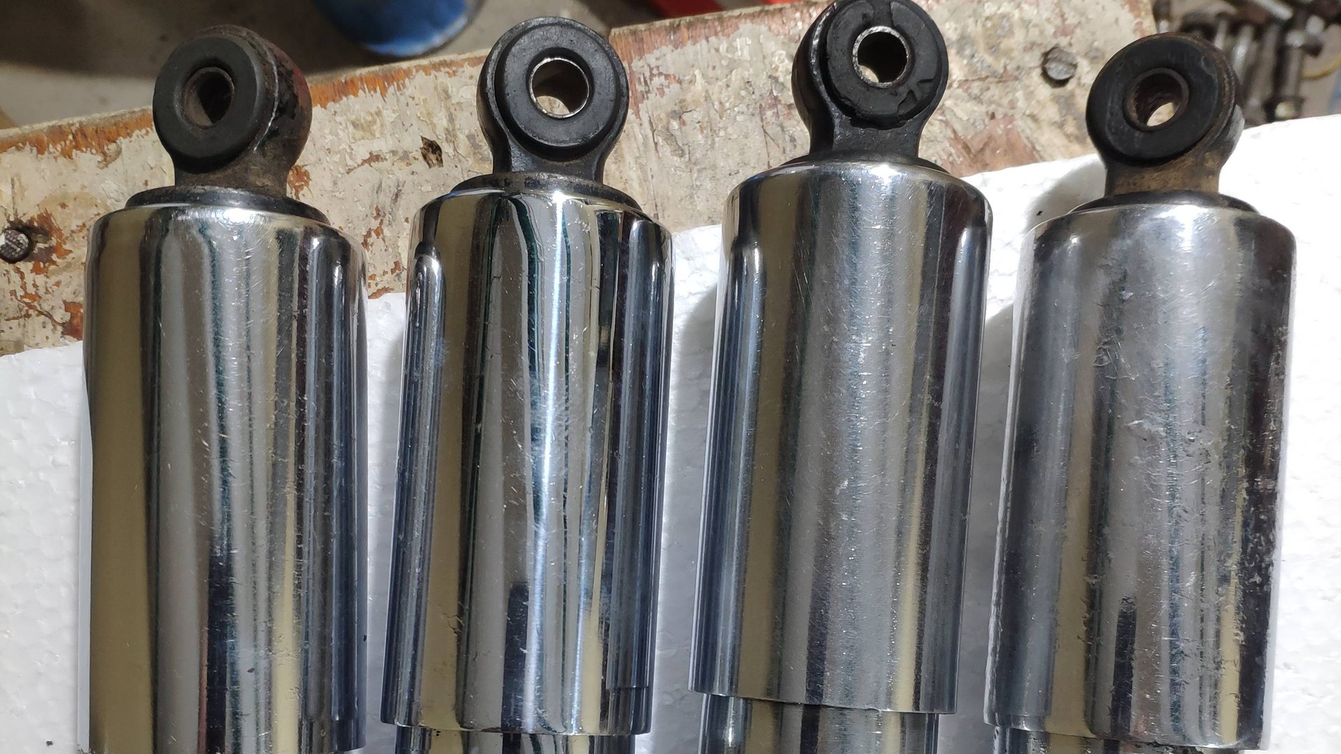 Задние амортизаторы для Восход 1-2 м и ремкомплекты к ним смотреть онлайн