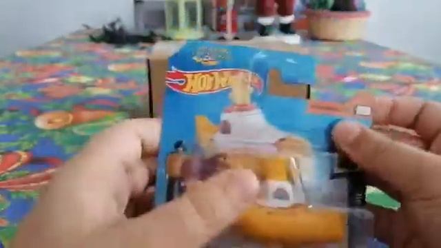 Обзор двух машин Hot Wheels treasure hunt 😏 смотреть онлайн