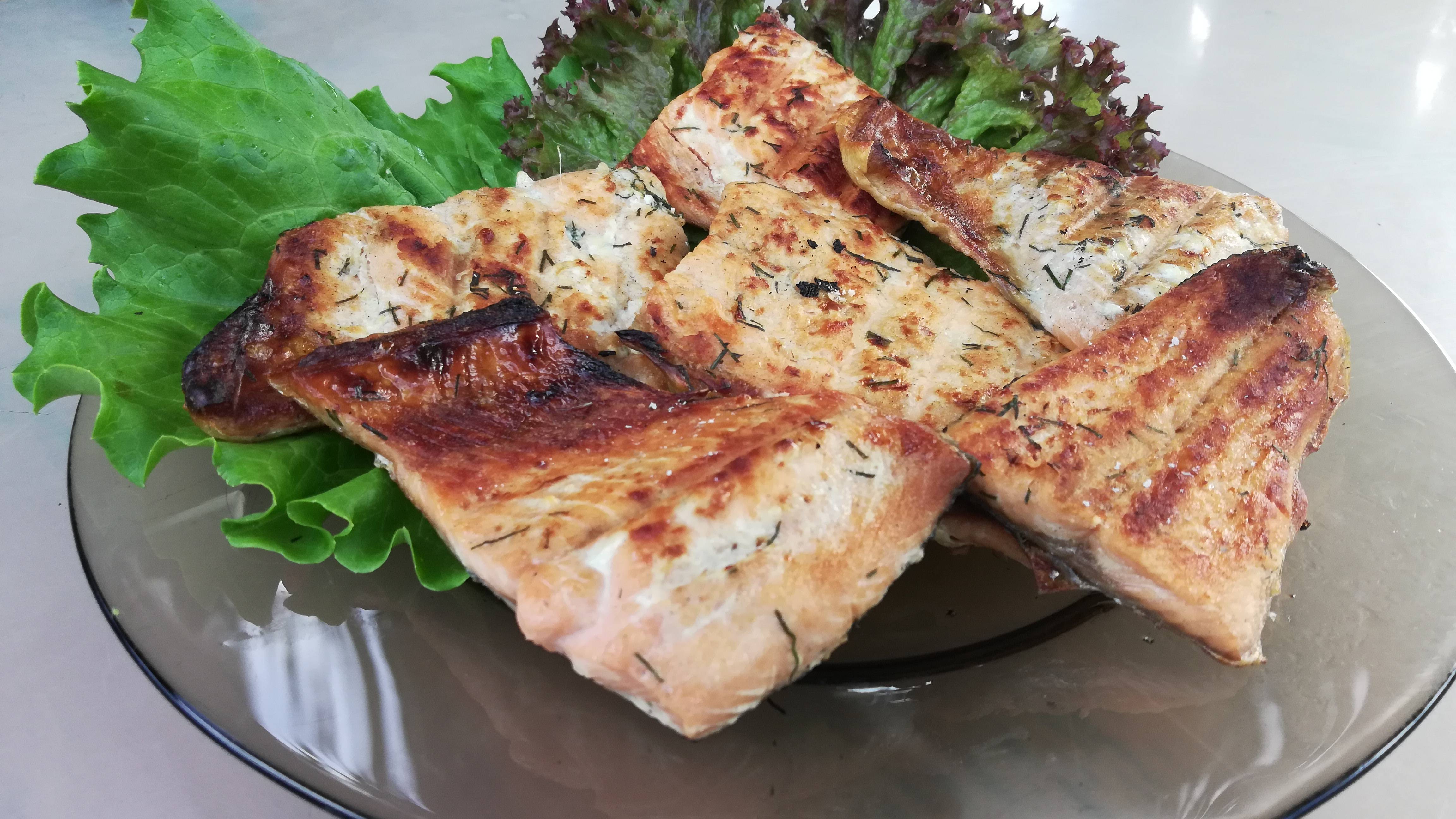 Филе горбуши на углях - Fillet Of Salmon On The Coals