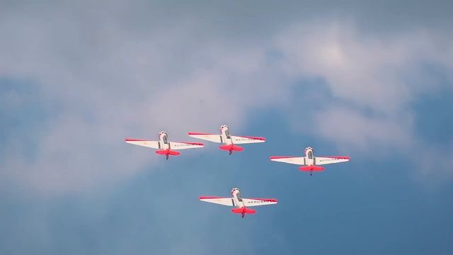 Curtiss SB2C Helldiver engine startup, P-51start up, SBD Dauntless, Jap Kate смотреть онлайн