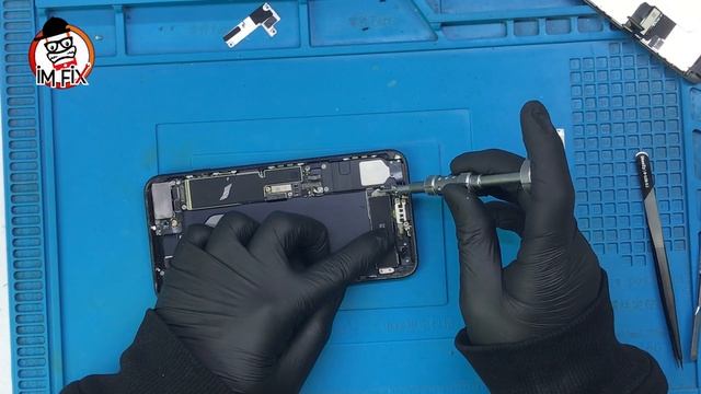 iPhone 7 Plus Battery Replacement / Change Battery . смотреть онлайн