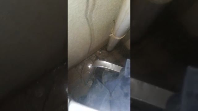 Трубу разорвало от холода смотреть онлайн
