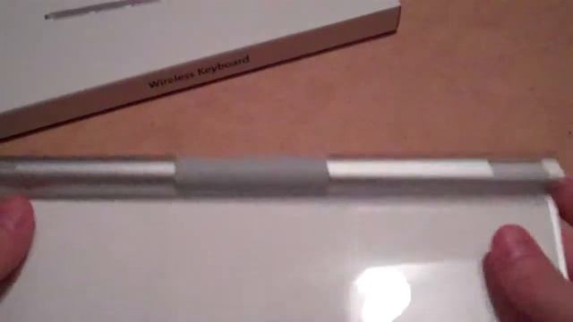 Apple Wireless Keyboard смотреть онлайн