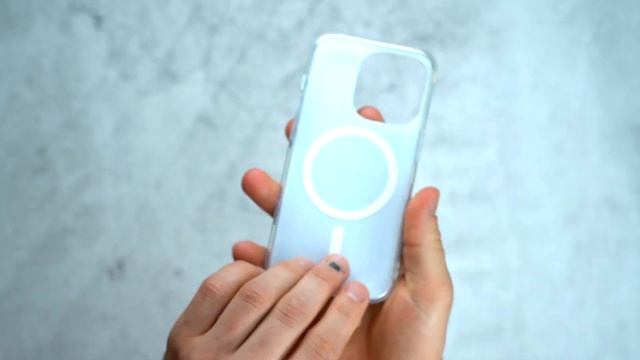 iPhone 14 szériára Guess 4G MagSafe kompatibilis tok + vezeték nélküli töltő kék смотреть онлайн