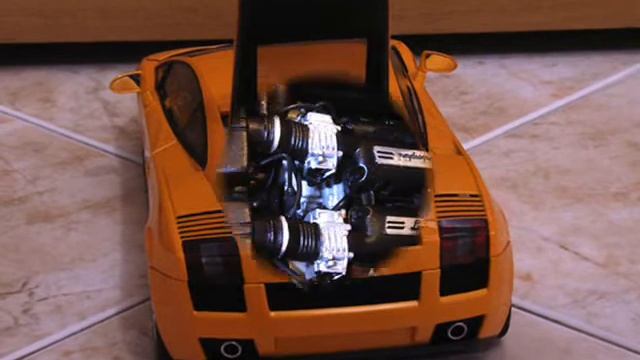 AUTOart 74573 - 1:18 LAMBORGHiNi Gallardo orange смотреть онлайн