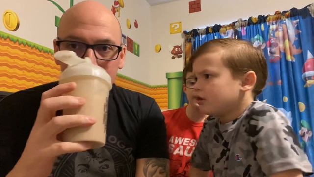 GFUEL Confetti Cake review in milk, chocolate milk and water! смотреть онлайн