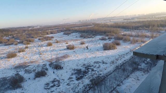 Прыжки с Утопии (40 метров) с командой RAPT - Виталик смотреть онлайн