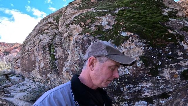 Unveiling Utahs Ancient Secrets - Enigmatic Rock Art In The Desert смотреть онлайн