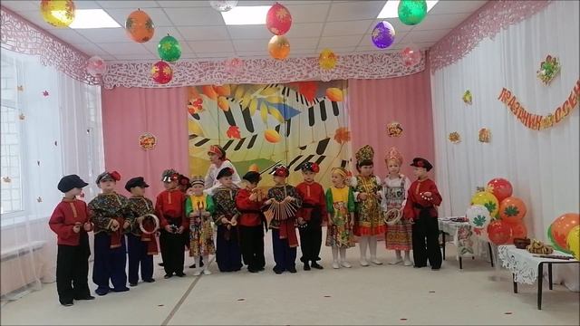 Осенние посиделки в подготовительной группе "Солнышко" смотреть онлайн