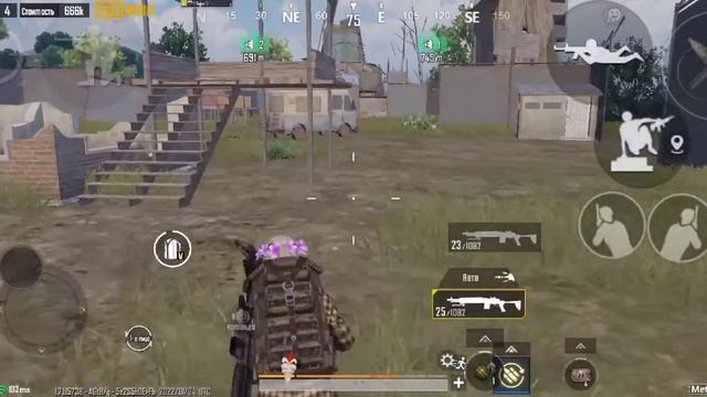 Голый в Metro! Залутал радейку) смотреть онлайн