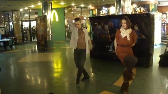 Презентация фильма Сумерки 4 в "КиноМакс".avi смотреть онлайн