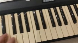 Синтезатор Yamaha PSR-E203
