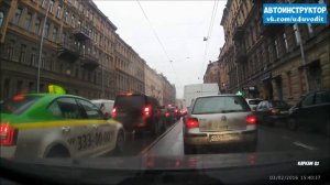 Перестроение в пробке