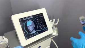 Аппарат Микроигольчатый рф лифтинг, фракционный, иглы с золотым напылением, модель SECRET