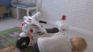 Малыш Саша показал плохое поведение