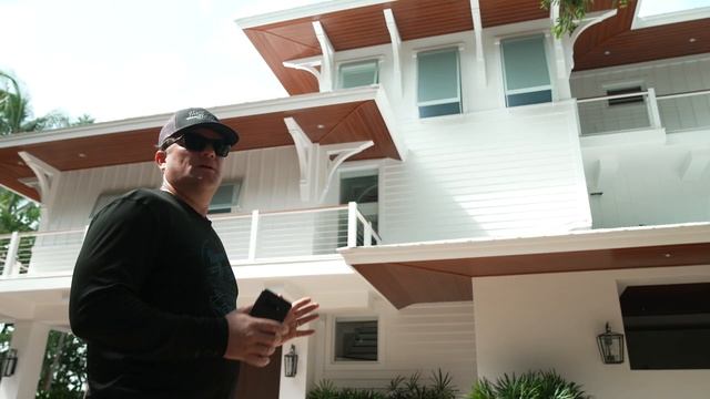 Visiting a Completed Oceanfront Dream Home | HB Elements Episode #111 смотреть онлайн