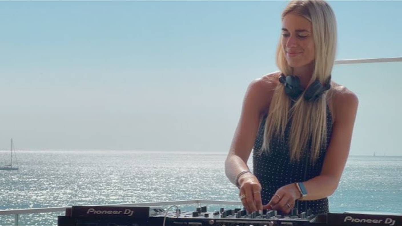 CELIÁ | SET V - Live CASCAIS - Portugal - Melodic Techno - Progressive House смотреть онлайн