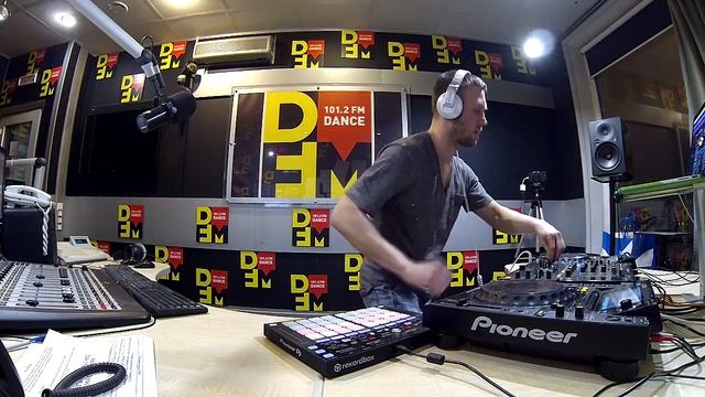 Bassland Show @ DFM (16.01.2019) - Best Drum&Bass 2018 - Part 4 смотреть онлайн